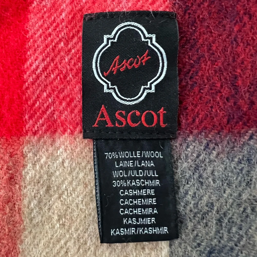 🐑🇩🇪Soft Wool & Cashmere Fringed Men’s or Women’s Tan/Red/Blue/White Plaid Scarf